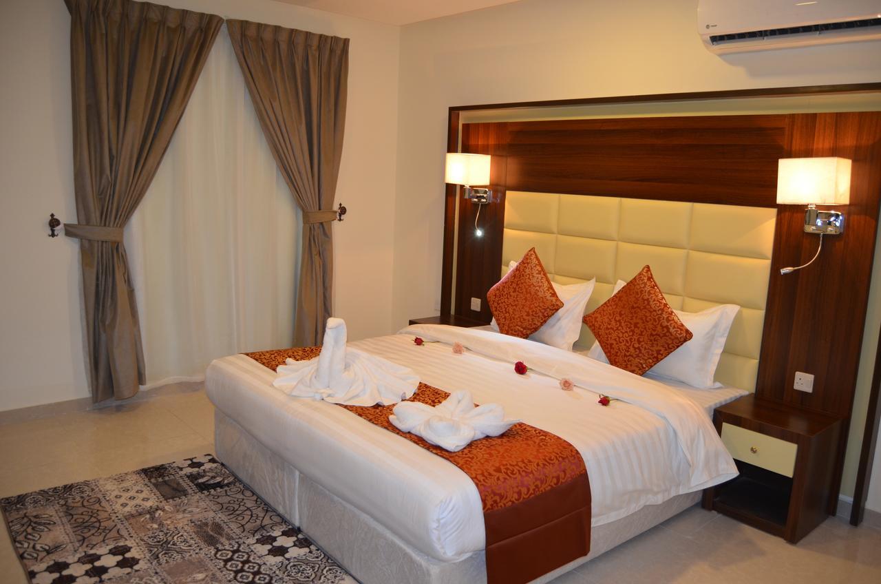 Lina Park 4 Aparthotel Al Khobar Exterior photo