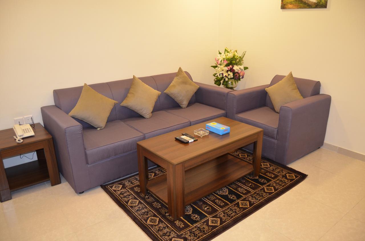 Lina Park 4 Aparthotel Al Khobar Exterior photo